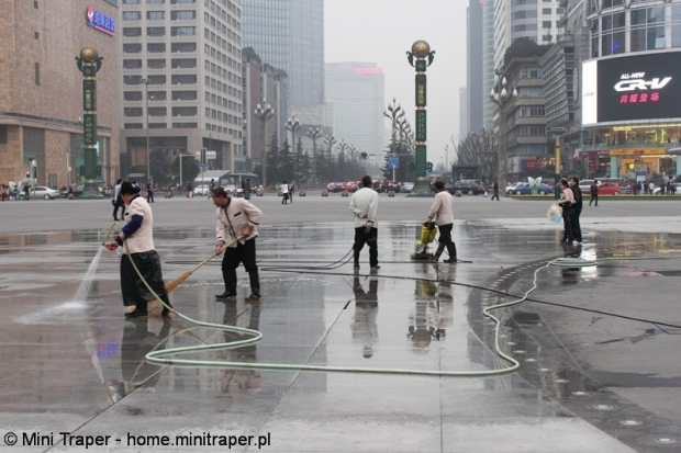 Mini Traper - Chengdu, Tianfu Square